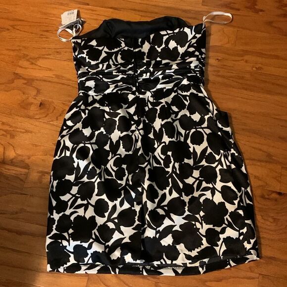 David Bridal size 14 formal wear.  With or without straps. NWT - Picture 2 of 13